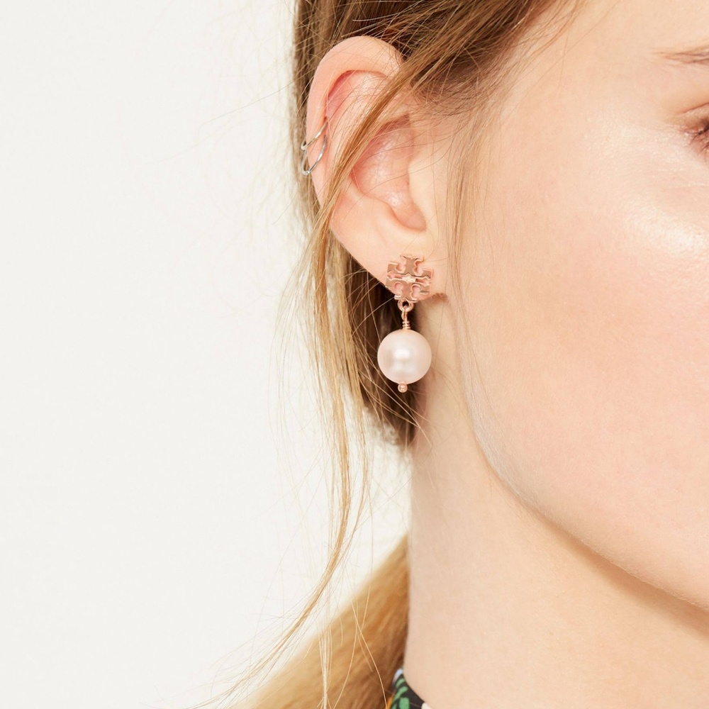 NEW Tory Burch Evie Pearl Drop Earrings Rose Gold - Picture 5 of 5